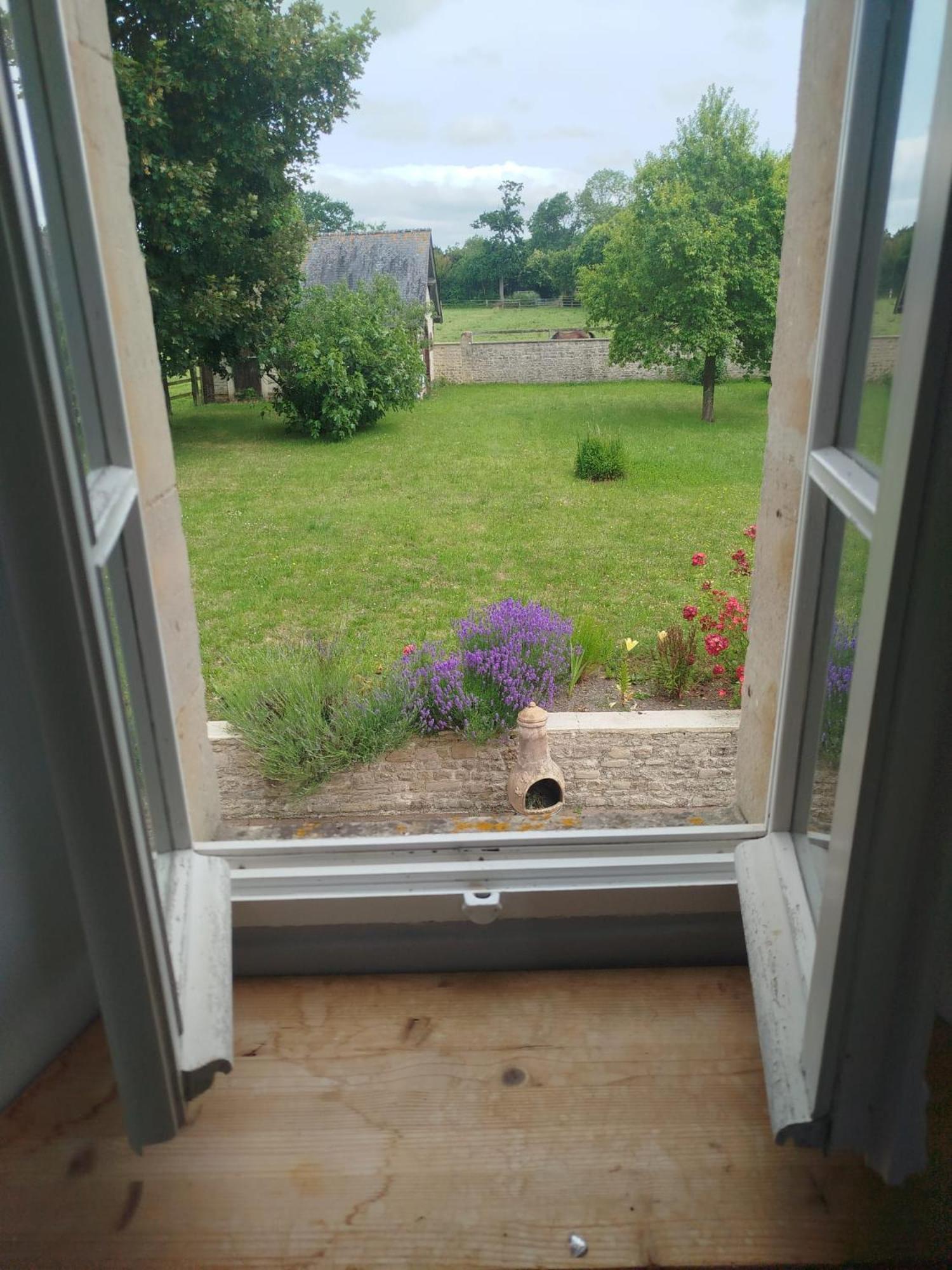 Maison De Charme Tour-en-Bessin 外观 照片
