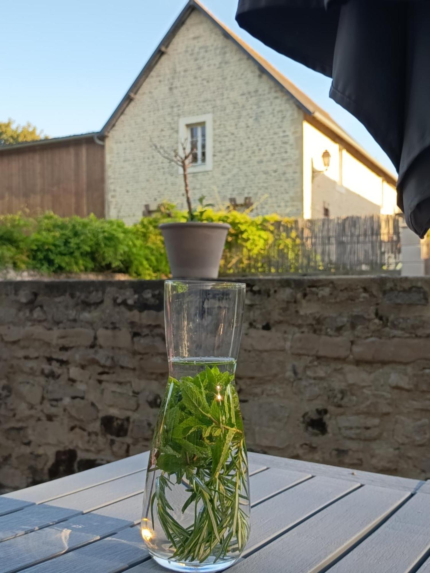 Maison De Charme Tour-en-Bessin 外观 照片